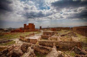 Dashtadem fortresses